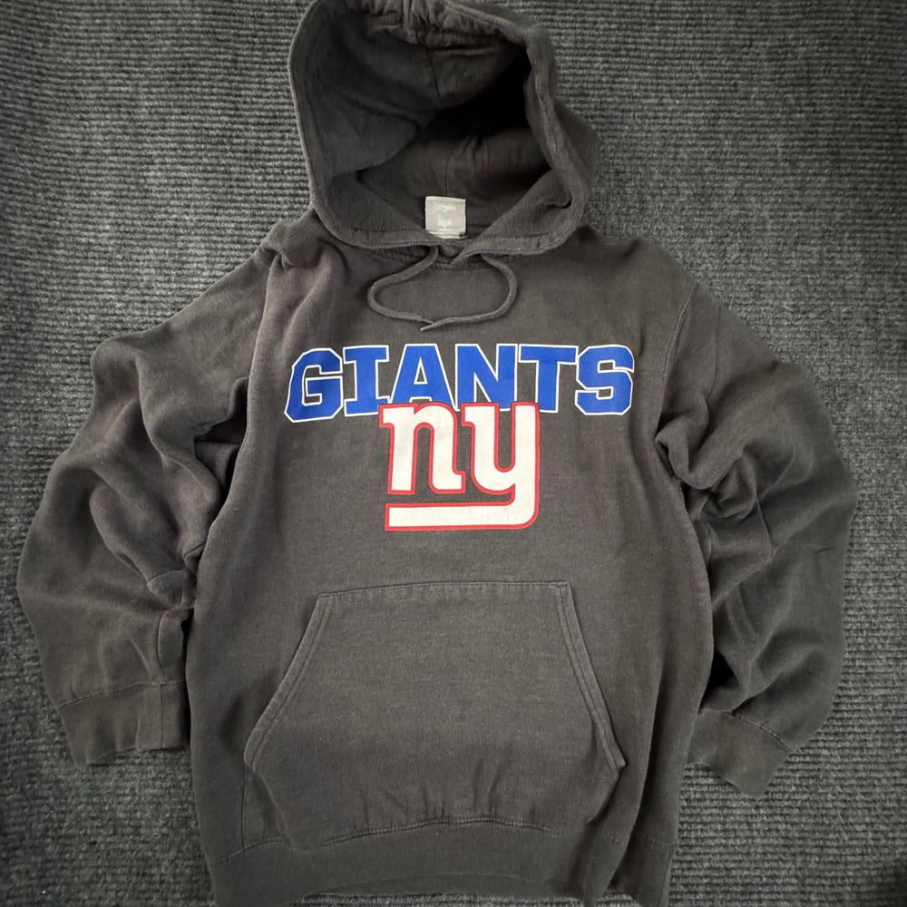 NFL Team Apparel New York Giants Hoodie Medium Charcoal Graphic Pullover